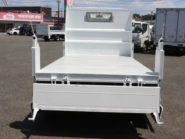 三菱 キャンター TPG-FBA30(2WD)の写真15
