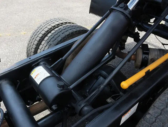 三菱 キャンター TPG-FBA30(2WD)の写真31
