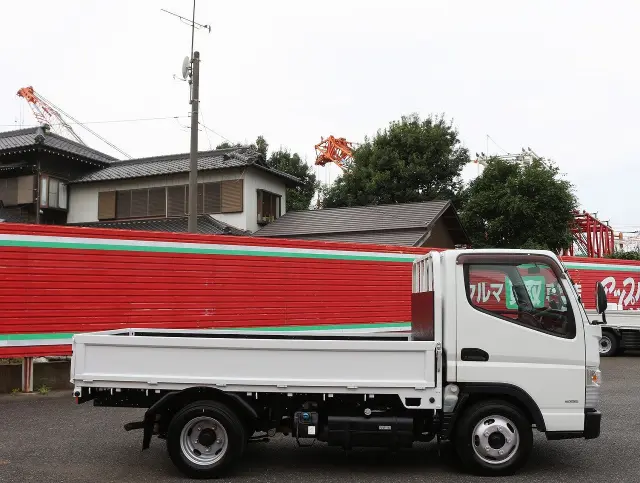 三菱 デリカ TPG-FBA20(2WD)の写真4