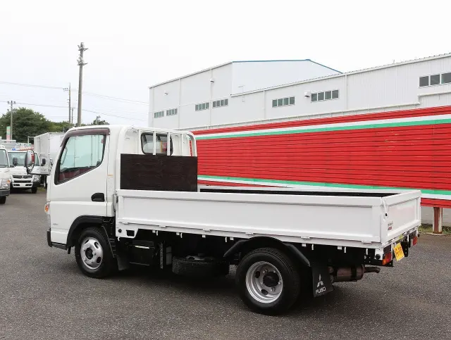 三菱 デリカ TPG-FBA20(2WD)の写真7