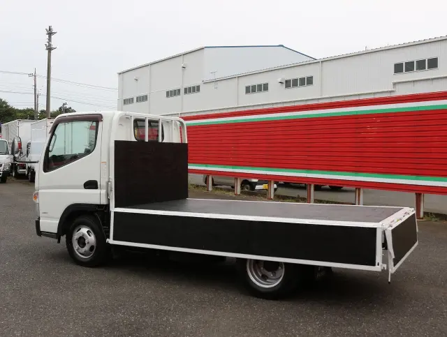 三菱 デリカ TPG-FBA20(2WD)の写真18