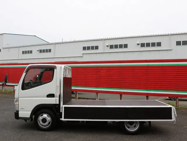 三菱 デリカ TPG-FBA20(2WD)の写真19