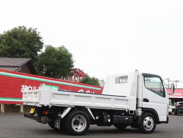 三菱 キャンター 2PG-FBA30(2WD)の写真6