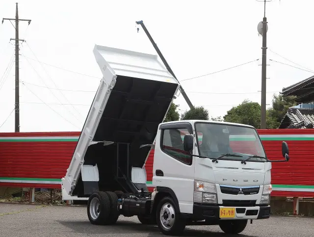 三菱 キャンター 2PG-FBA30(2WD)の写真15