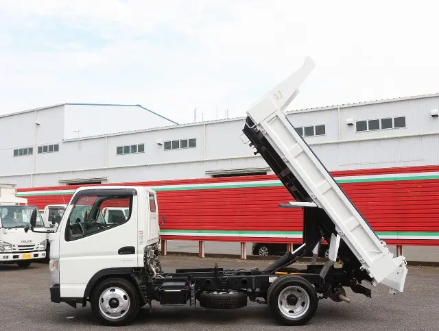 三菱 キャンター 2PG-FBA30(2WD)の写真20