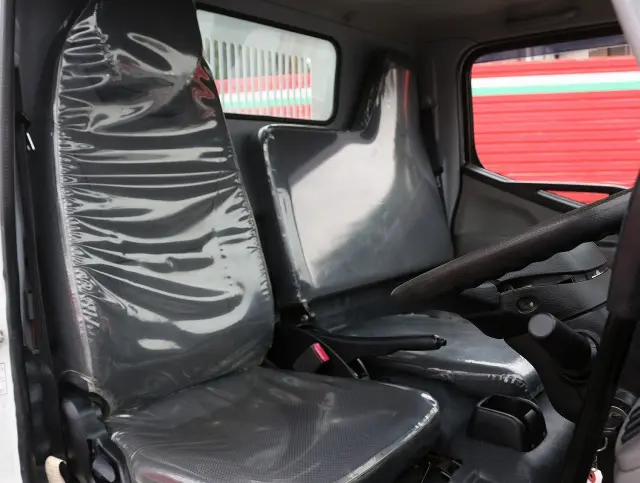 三菱 キャンター 2PG-FBA30(2WD)の写真32