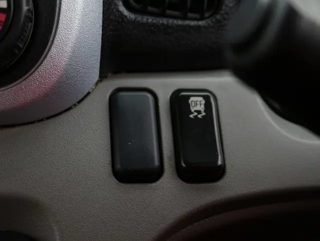 三菱 キャンター 2PG-FBA30(2WD)の写真40