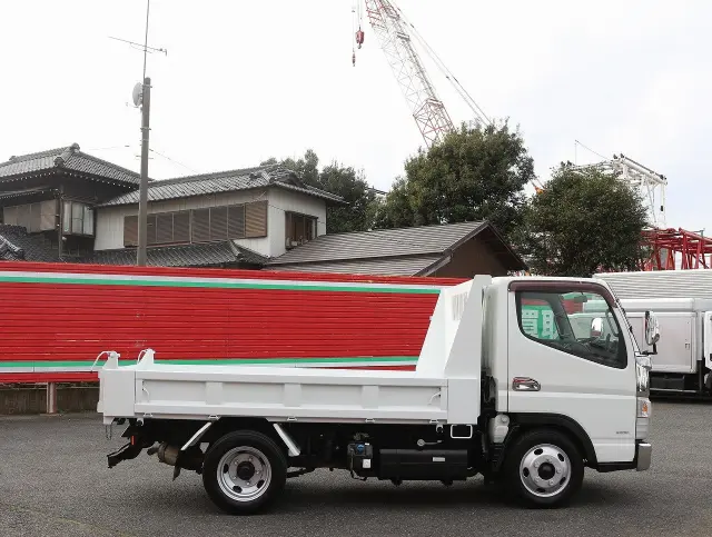 三菱 キャンター TKG-FBA30(2WD)の写真5