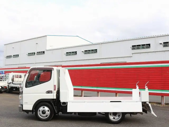 三菱 キャンター TKG-FBA30(2WD)の写真15
