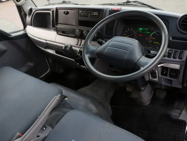 三菱 キャンター TKG-FBA30(2WD)の写真36