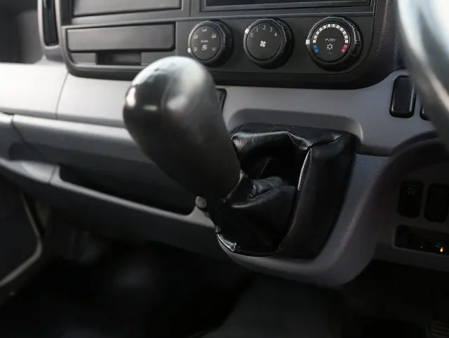 三菱 キャンター TKG-FBA30(2WD)の写真42