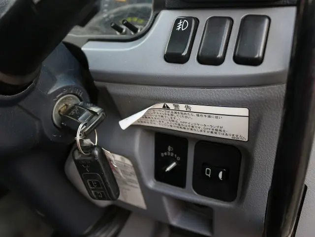 三菱 キャンター TKG-FBA30(2WD)の写真45