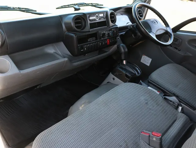 トヨタ ダイナ TPG-XZU605(2WD)の写真38