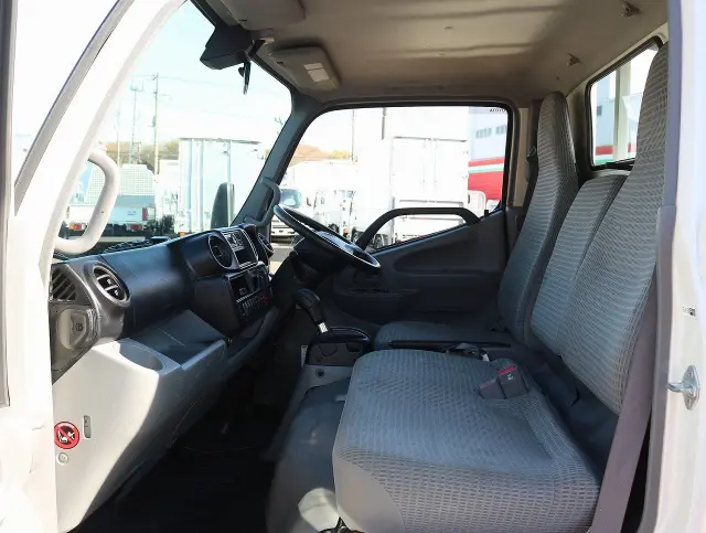 トヨタ ダイナ TPG-XZU605(2WD)の写真39