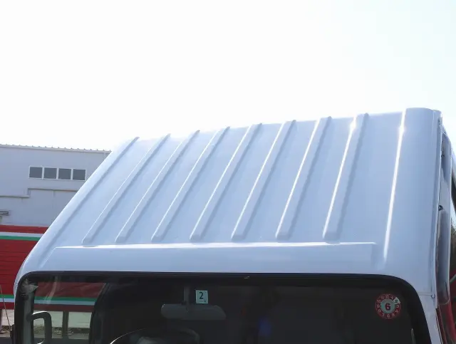 いすゞ エルフ TRG-NHS85A(4WD)の写真20