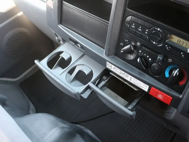 いすゞ エルフ TRG-NHS85A(4WD)の写真47