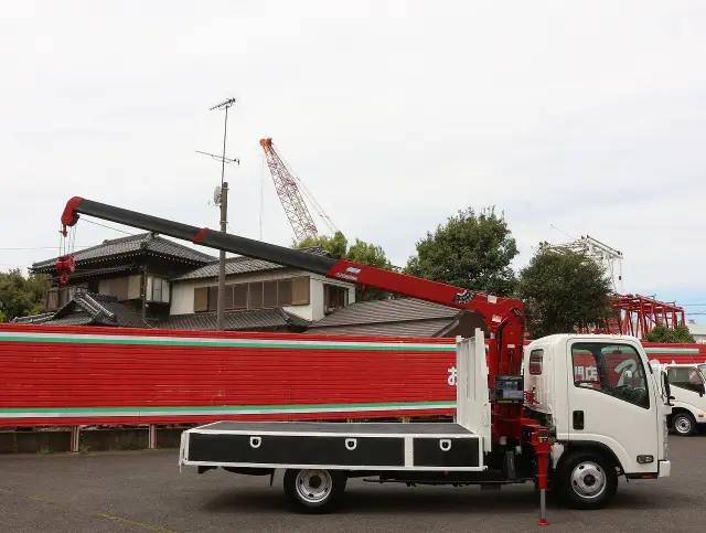 いすゞ エルフ TKG-NMR85ANの写真18