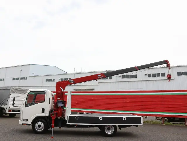 いすゞ エルフ TKG-NMR85ANの写真21