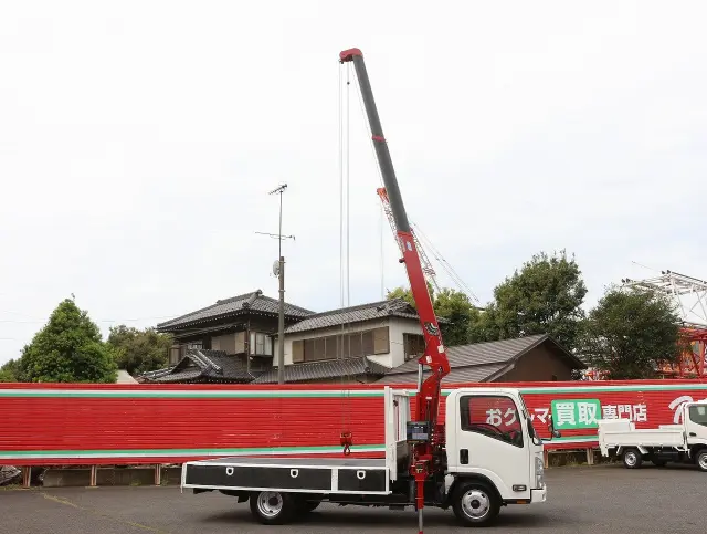 いすゞ エルフ TKG-NMR85ANの写真23