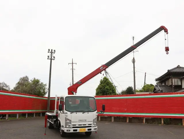 いすゞ エルフ TKG-NMR85ANの写真26