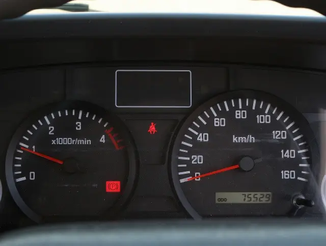 いすゞ エルフ TKG-NMR85ANの写真39