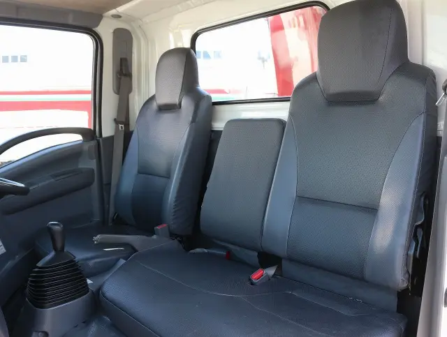 いすゞ エルフ TKG-NMR85ANの写真48