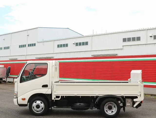 日野 デュトロ SKG-XZU605M(2WD)の写真8