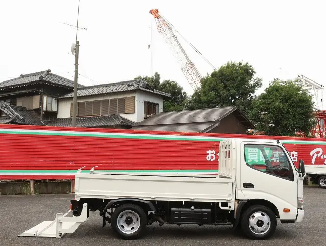 日野 デュトロ SKG-XZU605M(2WD)の写真13