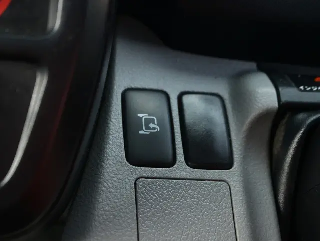 日野 デュトロ SKG-XZU605M(2WD)の写真37