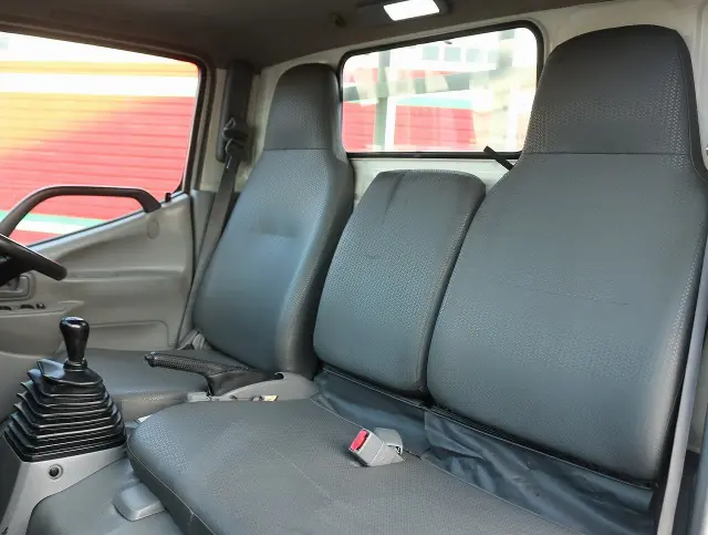 日野 デュトロ SKG-XZU605M(2WD)の写真42