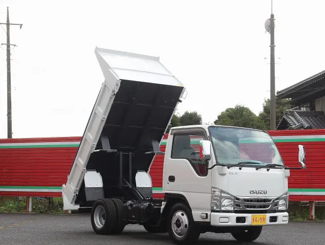 いすゞ エルフ TPG-NKR85AD(2WD)の写真18