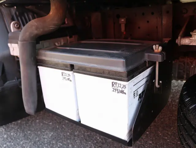 いすゞ エルフ TPG-NHR85AN(2WD)の写真24