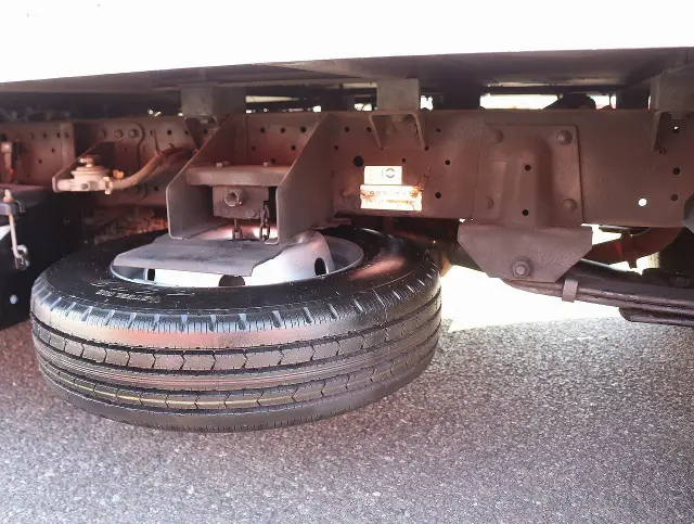 いすゞ エルフ TPG-NHR85AN(2WD)の写真25