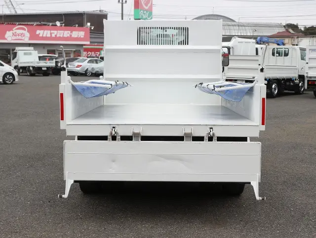 いすゞ エルフ TKG-NJR85AD(2WD)の写真11