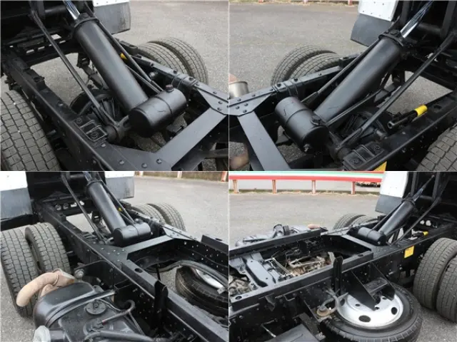 いすゞ エルフ TKG-NJR85AD(2WD)の写真30