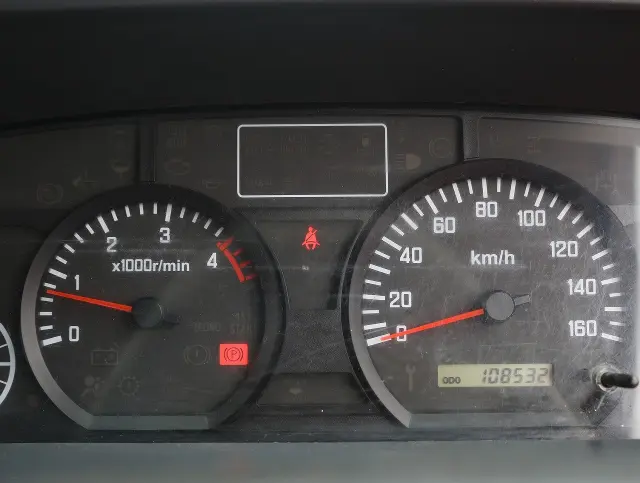 いすゞ エルフ TKG-NJR85AD(2WD)の写真38