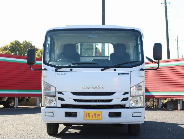いすゞ エルフ TRG-NPR85AR(2WD)の写真2