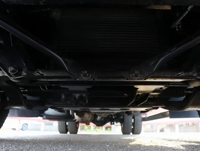 いすゞ エルフ TRG-NPR85AR(2WD)の写真29