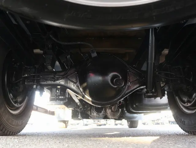 いすゞ エルフ TRG-NPR85AR(2WD)の写真32