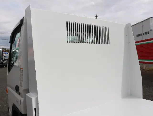 三菱 キャンター 2PG-FBA30(2WD)の写真15