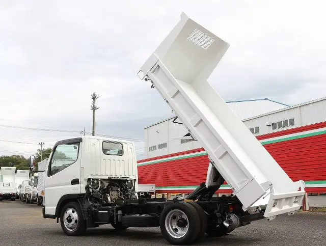 三菱 キャンター 2PG-FBA30(2WD)の写真22