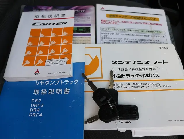 三菱 キャンター 2PG-FBA30(2WD)の写真29