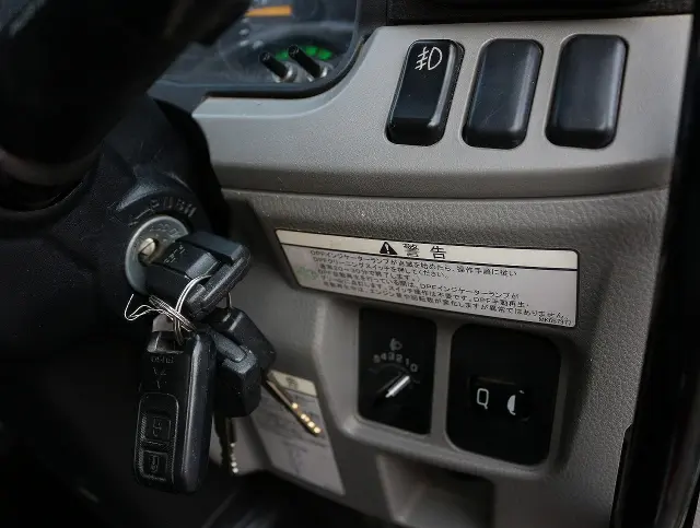 三菱 キャンター 2PG-FBA30(2WD)の写真40