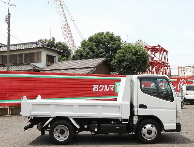 三菱 キャンター 2PG-FBA60(2WD)の写真5