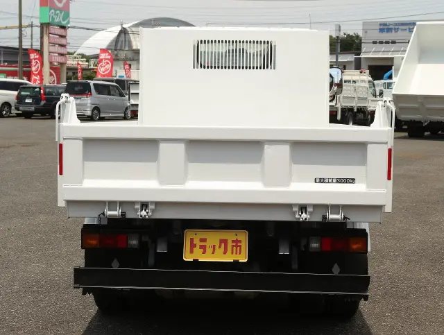 三菱 キャンター 2PG-FBA60(2WD)の写真7