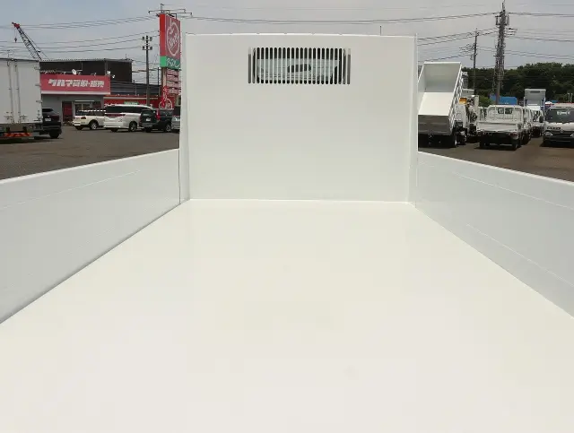 三菱 キャンター 2PG-FBA60(2WD)の写真12