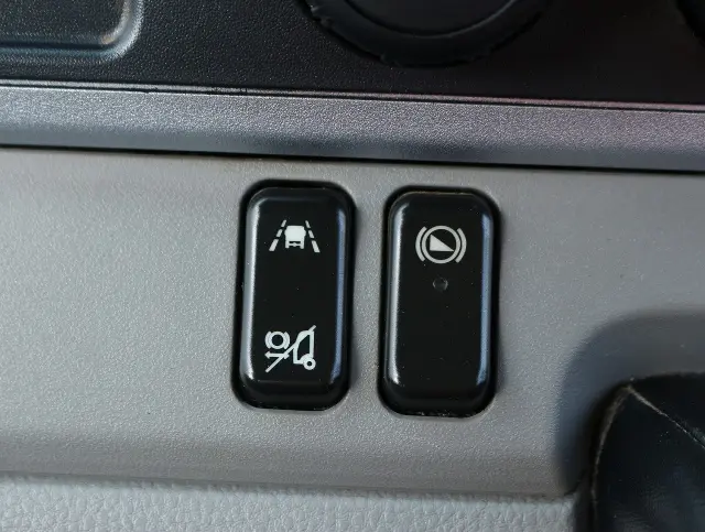 三菱 キャンター 2PG-FBA60(2WD)の写真44