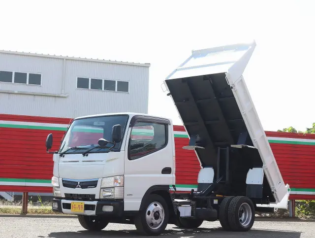 三菱 キャンター TPG-FBA30(2WD)の写真1