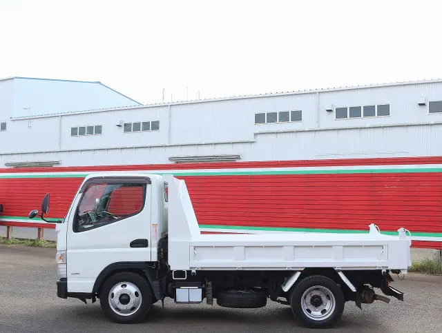 三菱 キャンター TPG-FBA30(2WD)の写真10