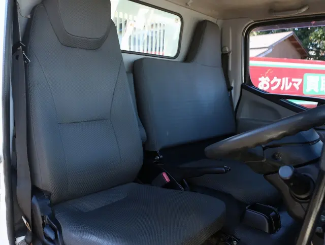 三菱 キャンター TPG-FBA30(2WD)の写真29